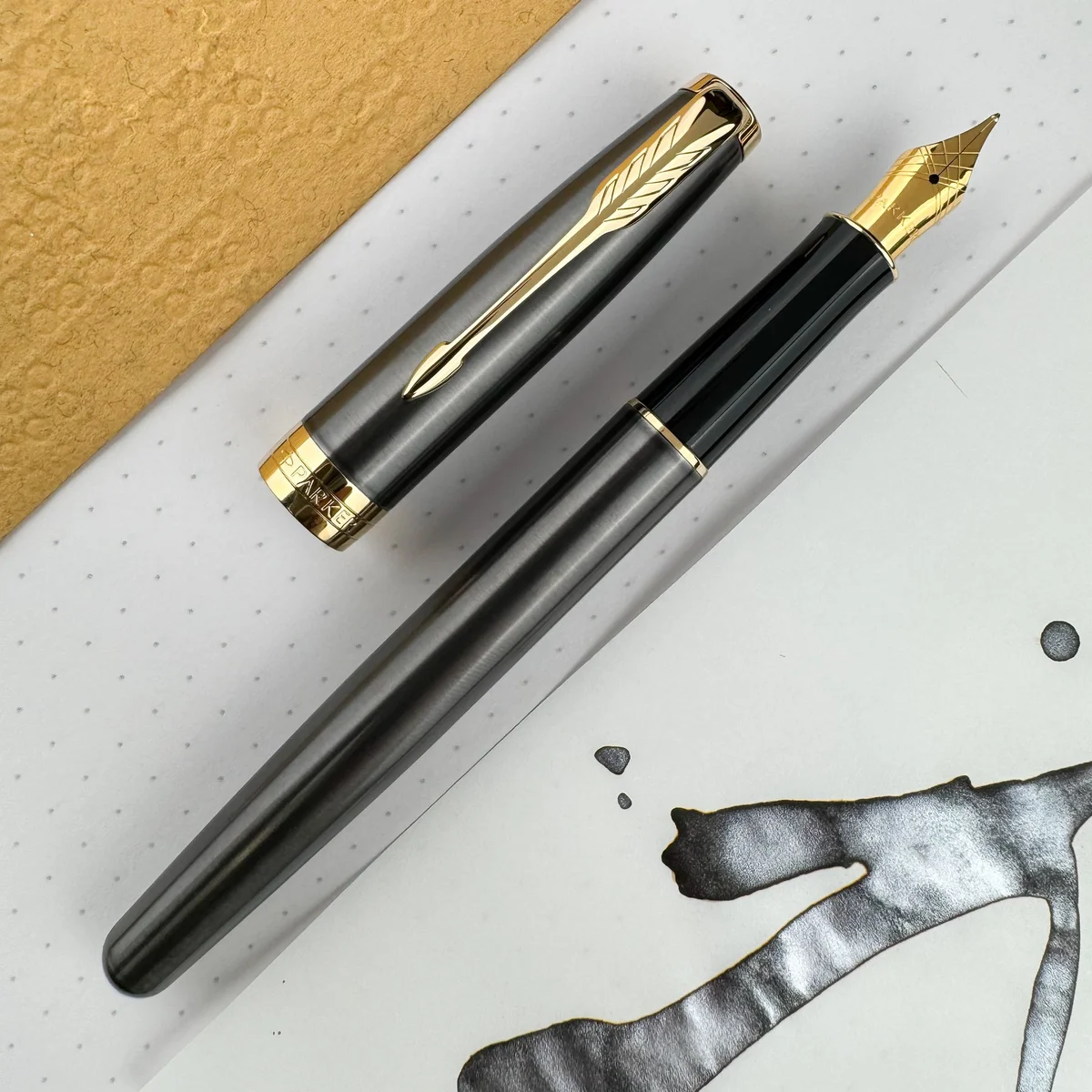 Nalivpero PARKER Royal SONET Grey GT M
