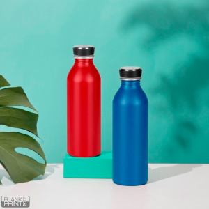 BALTIC, boca za vodu, 550 ml, crvena; šifra artikla: 41.172.30